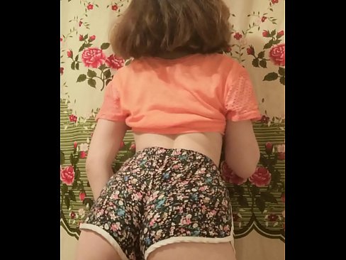 ❤️ Seksuali jauna mažylė nusimeta šortus prieš kamerą ❌ Porno video prie lt.sexflashgame.ru ❌️
