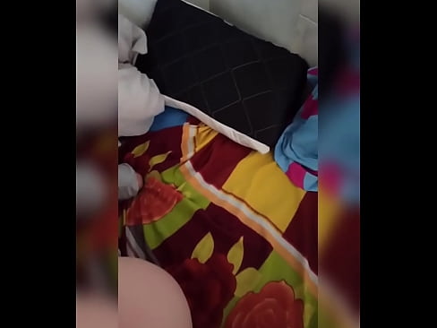 ❤️ Mano kambariokė lieka namuose viena, nes jos vyras atostogauja, o aš pasinaudoju proga ją išdulkinti ir užpildyti jos užpakalį pienu ❌ Porno video prie lt.sexflashgame.ru ❌️