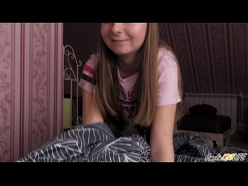 ❤️ Blondinė giliai čiulpia savo BFF ir gauna spermos į burną ❌ Porno video prie lt.sexflashgame.ru ❌️