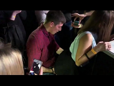 ❤️ Tikras seksas rusų naktiniame klube. 18-metė rusų mergina išangėje ir makštyje dulkinama naktiniame klube ❌ Porno video prie lt.sexflashgame.ru ❌️